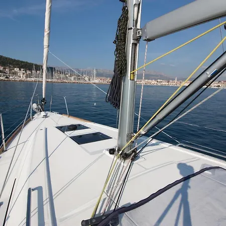 Beneteau Oceanis 35- Jean Michel *