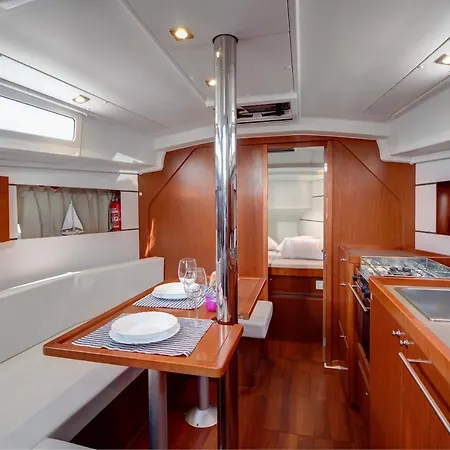 Beneteau Oceanis 35- Jean Michel Split